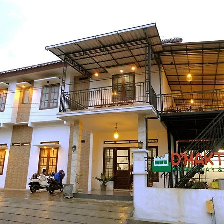 מאלאנג Oyo 350 D' Maktab Homestay Syariah מראה חיצוני תמונה