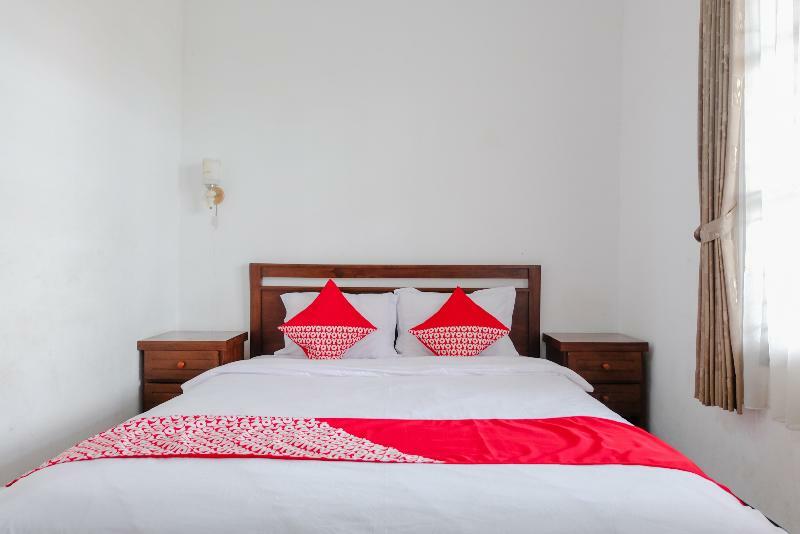 מאלאנג Oyo 350 D' Maktab Homestay Syariah מראה חיצוני תמונה