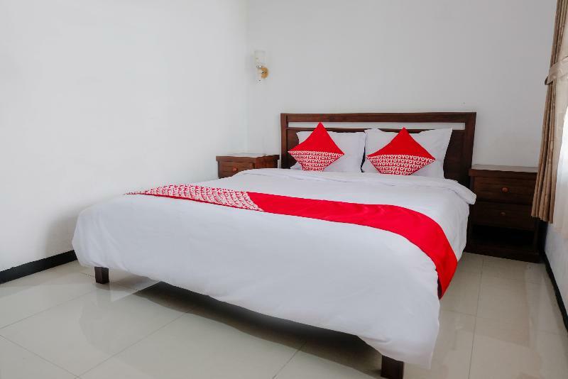 מאלאנג Oyo 350 D' Maktab Homestay Syariah מראה חיצוני תמונה