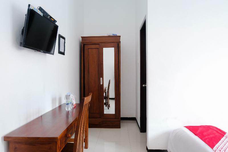 מאלאנג Oyo 350 D' Maktab Homestay Syariah מראה חיצוני תמונה